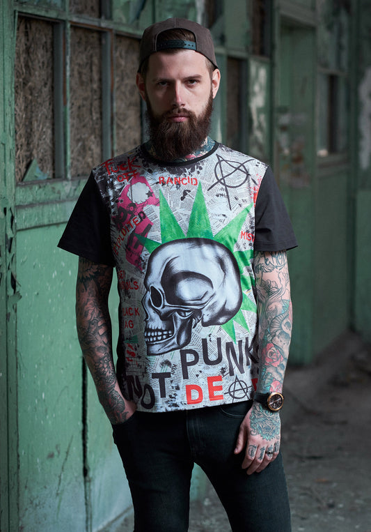 „Punk Is Not Dead“ T-Shirt